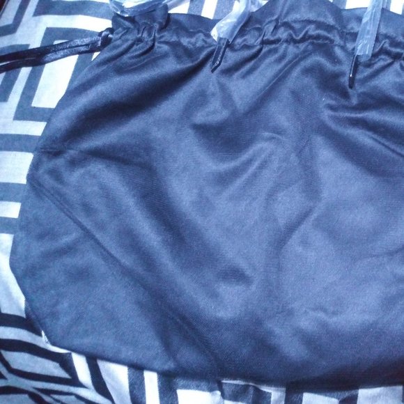 Vitoria's Secret "Love Vitoria" Tote Bag NWT - Picture 4 of 6